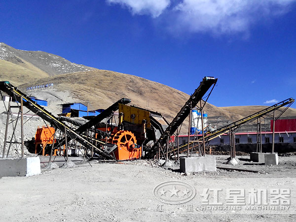 制砂生產(chǎn)現(xiàn)場(chǎng)