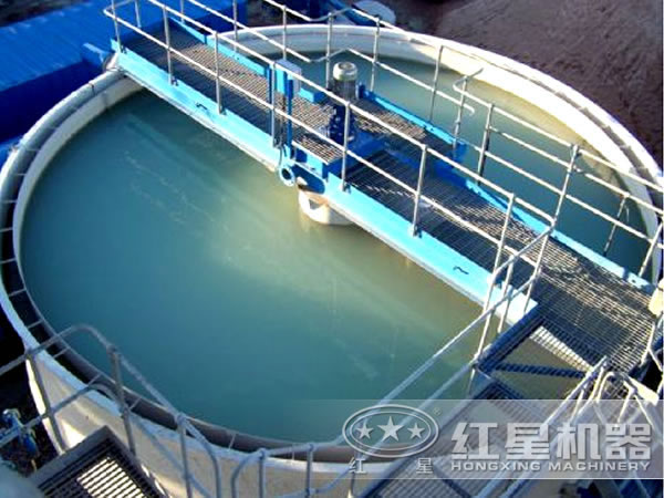 濃縮機現場圖 濃縮機現場圖