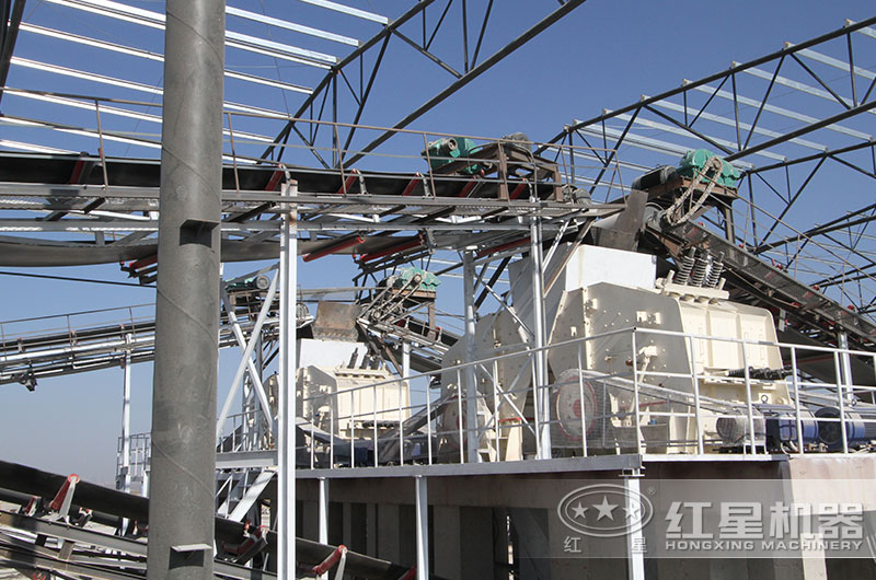 石灰石破碎生產(chǎn)客戶現(xiàn)場 石灰石破碎生產(chǎn)客戶現(xiàn)場