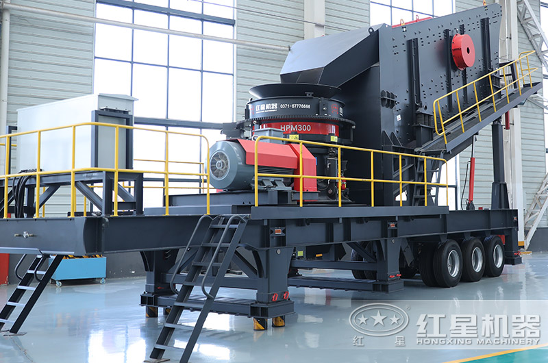 輪胎式移動(dòng)破碎機(jī) 輪胎式移動(dòng)破碎機(jī)