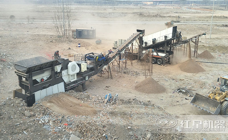 二合一移動(dòng)式破碎機(jī) 二合一移動(dòng)式破碎機(jī)