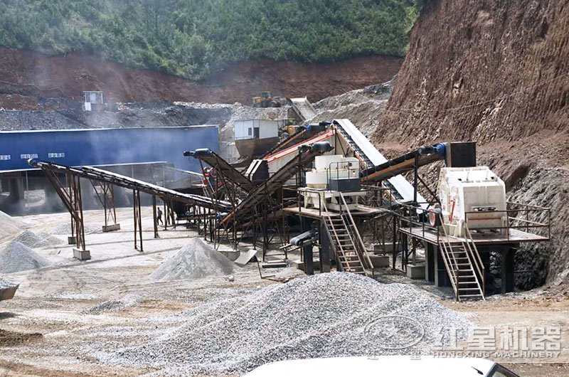 膨潤土貓砂生產(chǎn)現(xiàn)場(chǎng)實(shí)拍