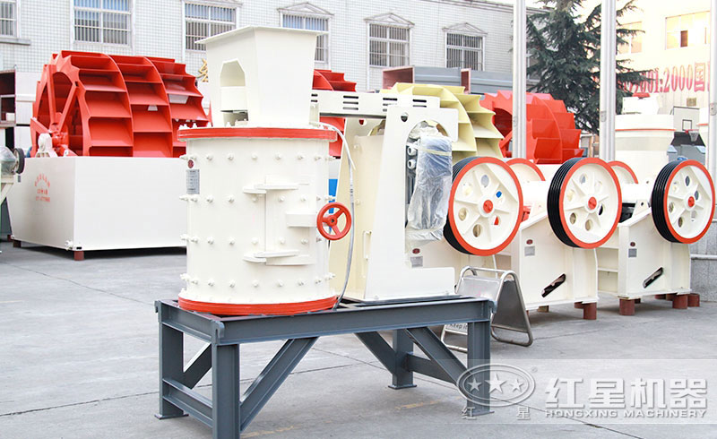 立式板錘制砂機(jī)