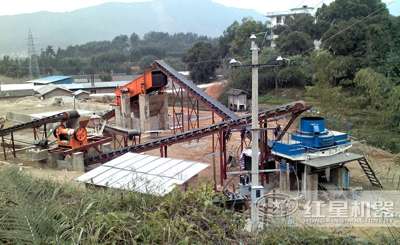 石灰石制砂機(jī)用戶生產(chǎn)現(xiàn)場實拍圖