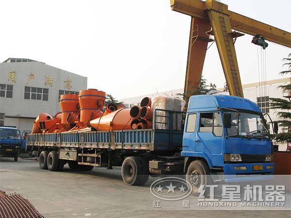 5r雷蒙磨發(fā)貨現場