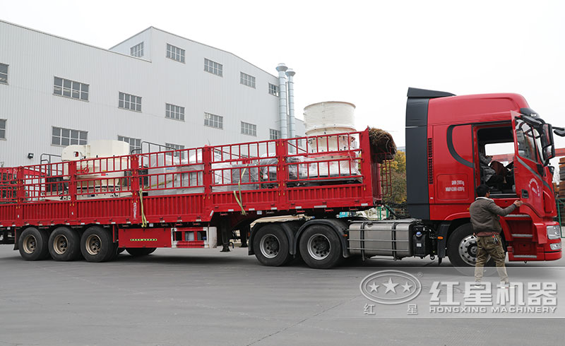 沖擊式破碎機(jī)發(fā)貨現(xiàn)場(chǎng) 沖擊式破碎機(jī)發(fā)貨現(xiàn)場(chǎng)