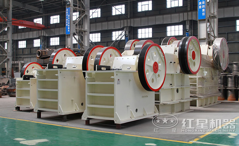 顎式破碎機(jī)實(shí)拍圖 顎式破碎機(jī)實(shí)拍圖