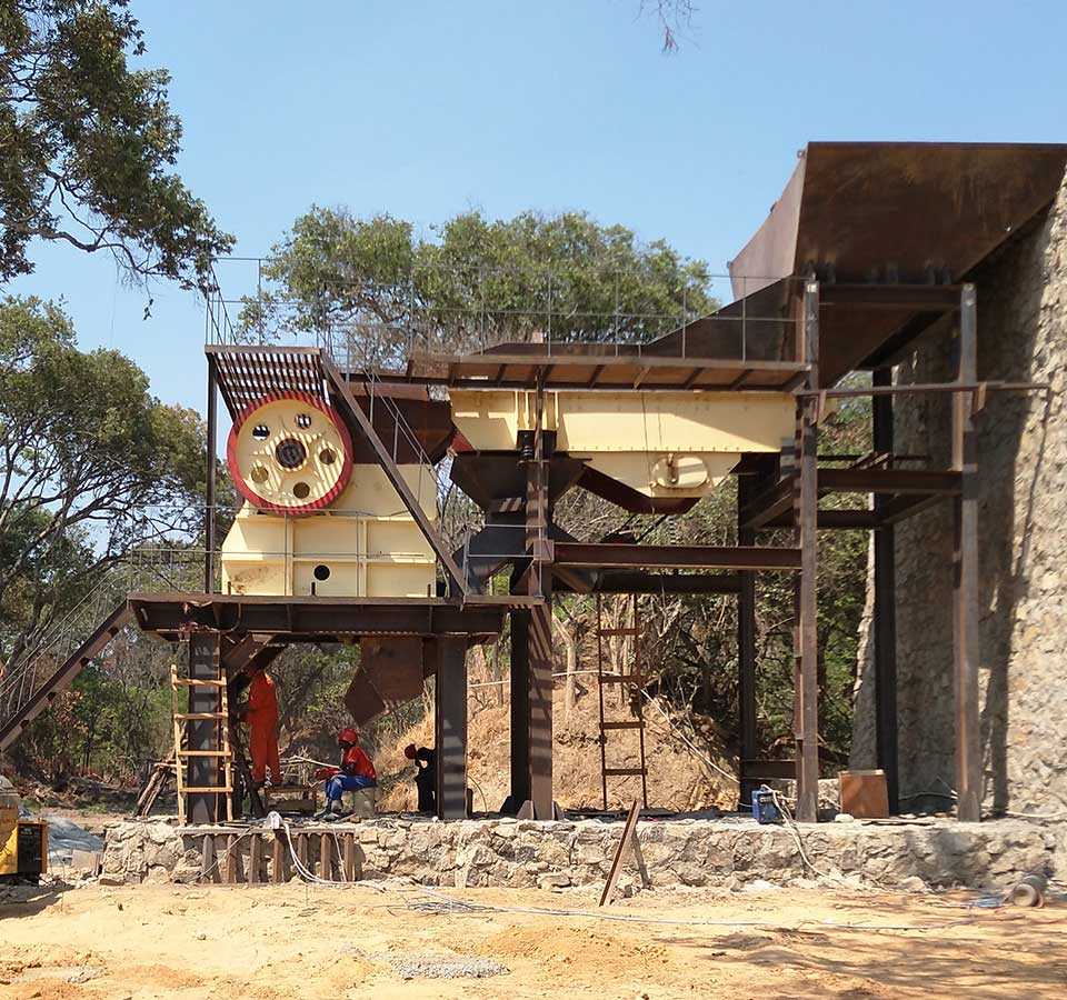 浙江時(shí)產(chǎn)500噸石料破碎生產(chǎn)線(xiàn)