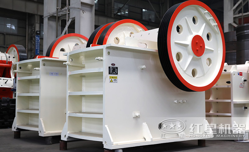 小型鱷式碎石機(jī)