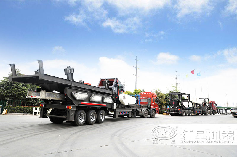 移動(dòng)式石子加工機(jī)發(fā)貨現(xiàn)場