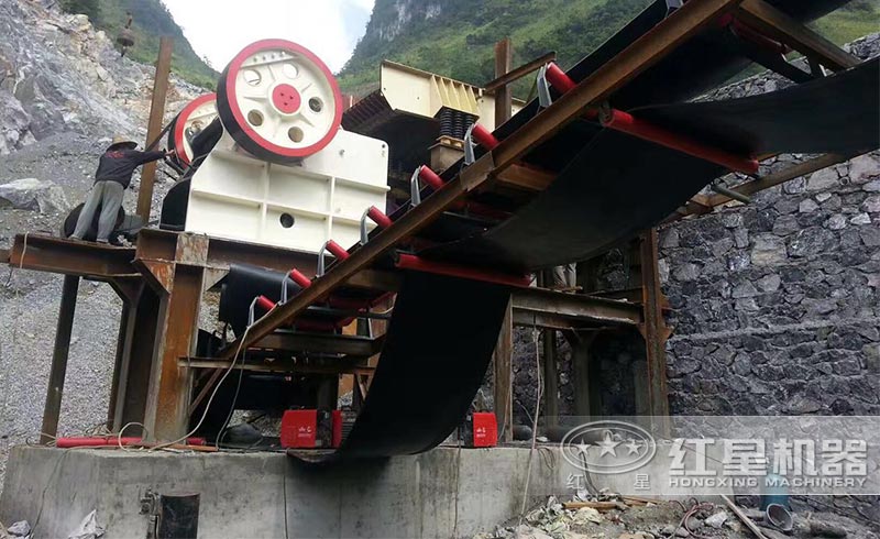 顎式破碎機(jī)開始工作了 顎式破碎機(jī)開始工作了