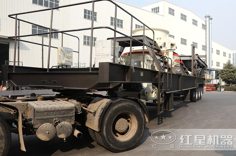 車(chē)載式流動(dòng)打沙機(jī)軸距短、轉(zhuǎn)彎半徑小