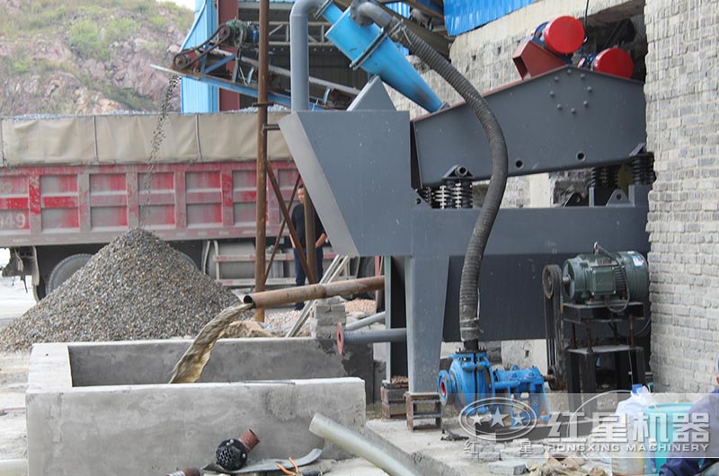 脫水篩，建設(shè)沉淀池，水可循環(huán)利用