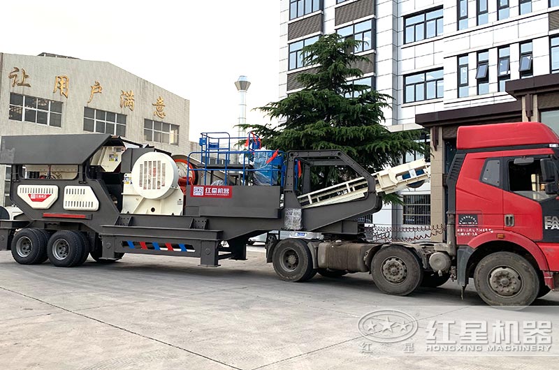 移動(dòng)破碎石頭的機(jī)器發(fā)往河南焦作 移動(dòng)破碎石頭的機(jī)器發(fā)往河南焦作