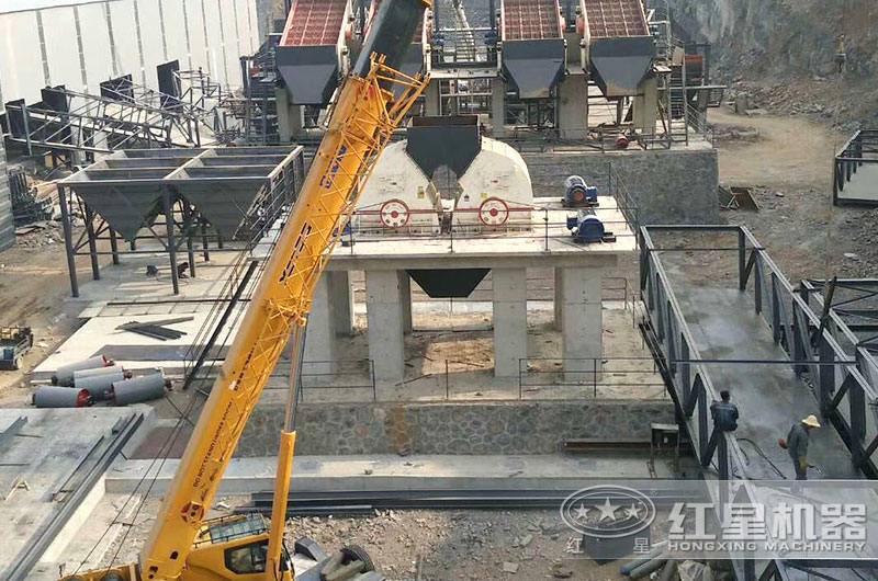 兩臺PCZ1615重錘式破碎機也可搭建日產(chǎn)6千噸的破碎生產(chǎn)線