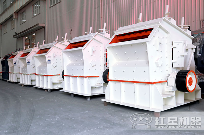 反擊式破碎機廠區(qū)實拍大圖