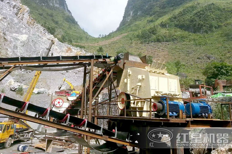 1210反擊破碎機生產(chǎn)現(xiàn)場，效率高，成品料品質(zhì)好