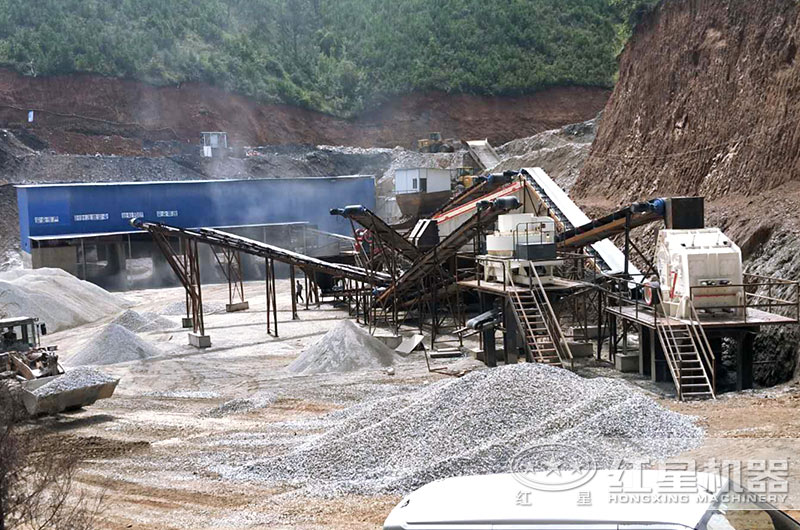 安徽反擊式破碎機(jī)現(xiàn)場，時(shí)產(chǎn)200噸